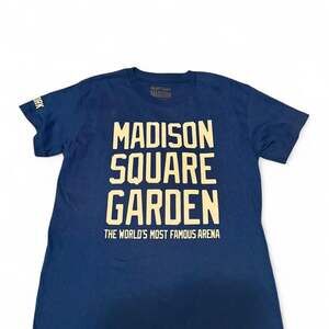 Madison Square Garden The World's Most Famous Arena T-Shirt Youth Medium